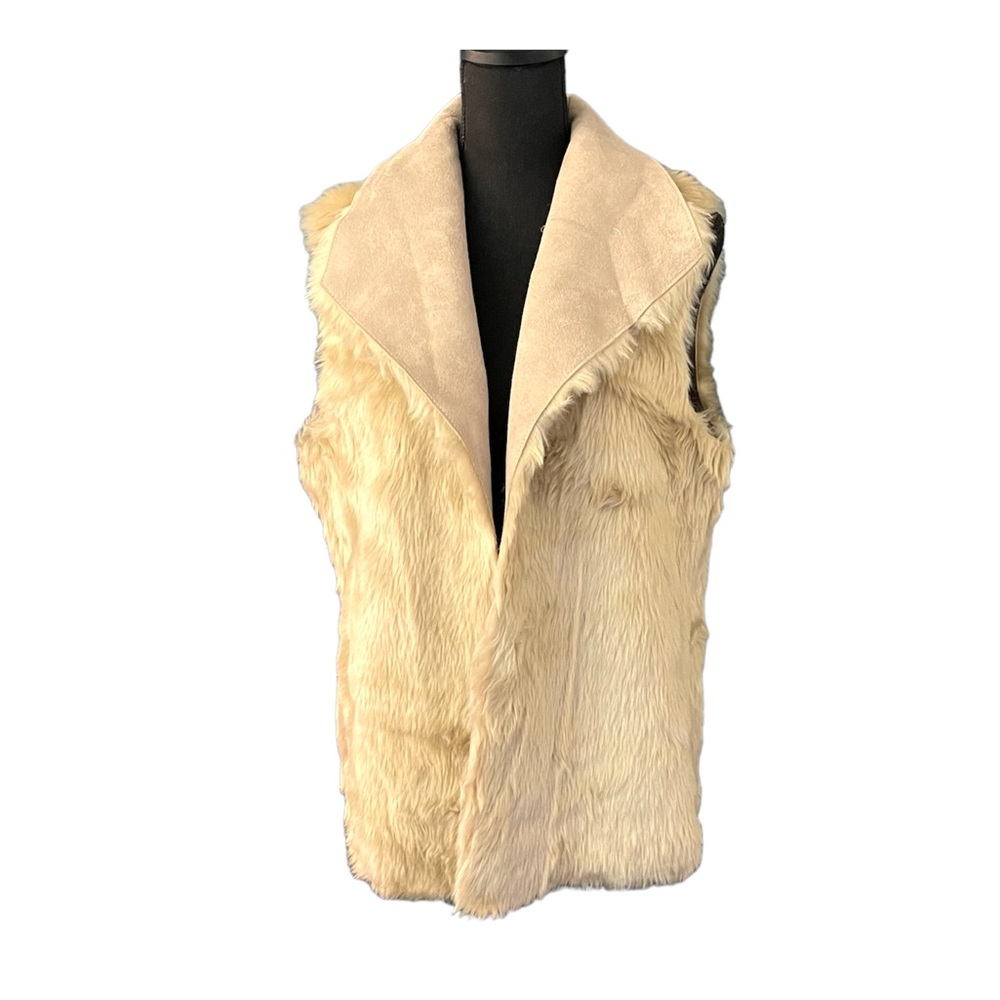 Unsigned neutral lamb fur vest reversible